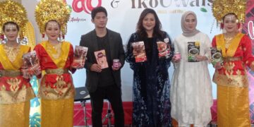 Lewat Sadjian dan Sadjian Lado, Audy Item dan Iko Uwais Kenalkan Kuliner Indonesia ke Dunia