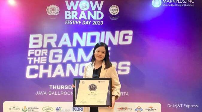 Adaptasi Brand di Era Digital, J&T Express Meraih Indonesia Wow Brand Award 2023 1 J&T Express