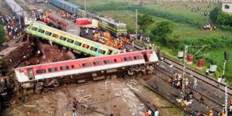 Kecelakaan Kereta Di India, 233 Orang Meninggal Dunia