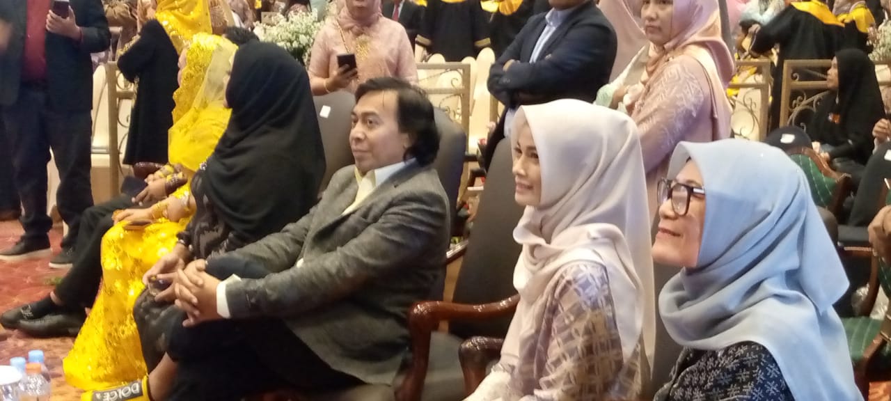 IMG 20230619 WA0017 - Tanamkan Ilmu Agama, Komeng Sekolahkan Putra Kembarnya di IIHS