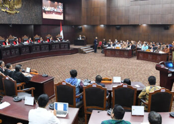 Sidang MK