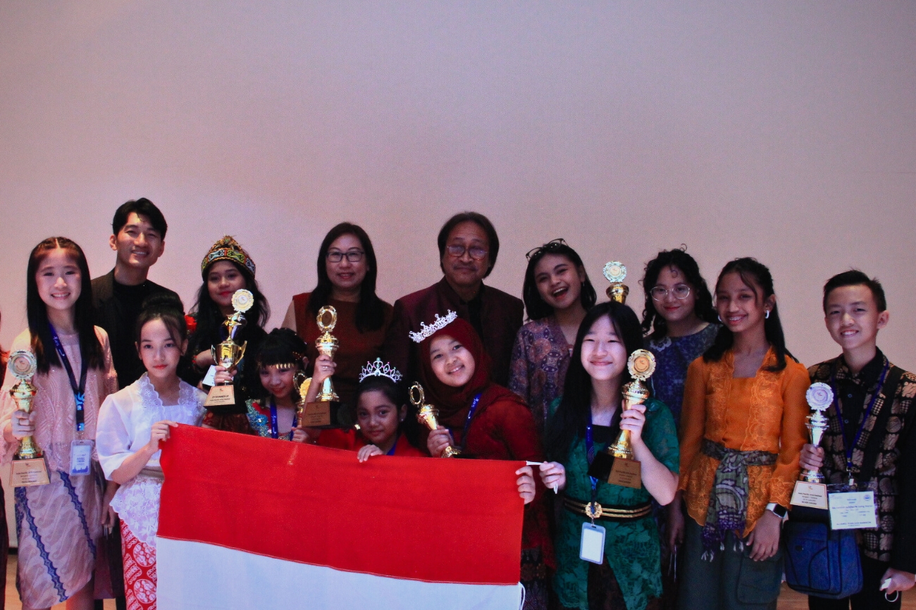 Bikin Bangga, Gen Z Indonesia Borong Emas di Asia Performing Art Festival 2023 (APAF) Bangkok 2 Picsart 23 06 27 20 55 44 085 - Bikin Bangga, Gen Z Indonesia Borong Emas di Asia Performing Art Festival 2023 (APAF) Bangkok