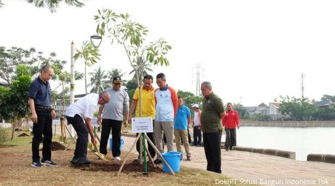 Selain Manfaatkan Sampah,SBI juga Tanam Pohon untuk Dukung Jakarta yang Berkelanjutan 1 PT Solusi Bangun Indonesia Tbk (“SBI”)