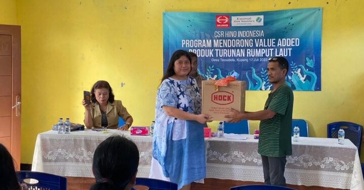 Hino Indonesia dan Yayasan Konservasi Alam Nusantara Berkolaborasi Pengembangan Nilai Tambah Produk Rumput Laut