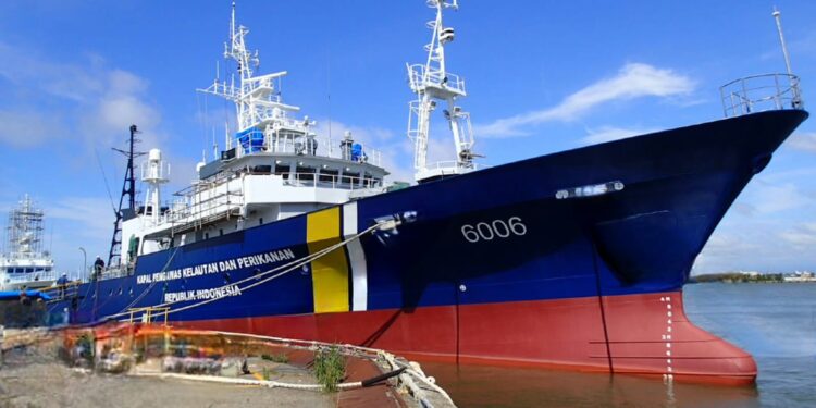 KKP Tambah Satu Kapal untuk Mengawasi Laut Natuna 1 Kapal dari Jepang untuk mengawasi Natuna