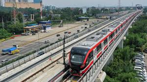 Selain di Jadetabek, LRT juga beroperasi di Palembang.