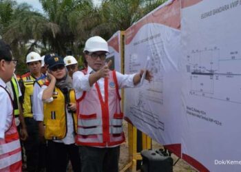 menteri perhubungan