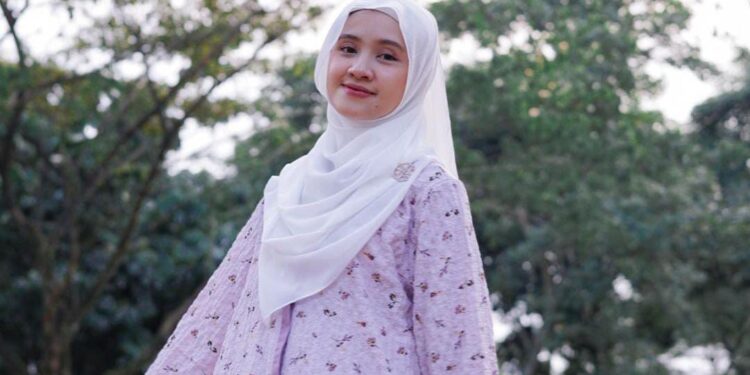 Gambarkan Keindahan dan Kesegaran Bunga, Kalasiris Hadirkan Blooming Summer