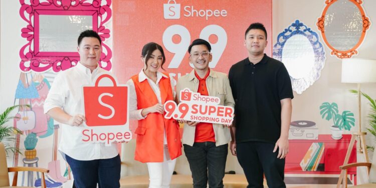 Rayakan Kemeriahan Shopee 9.9 Super Shopping Day, Ruben Onsu & Sarwendah Bagikan Kisah Mengukir Cerita Terbaik Untuk Keluarga 1 Shopee