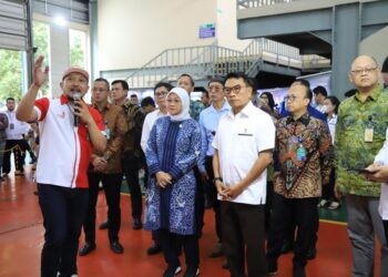 Menaker Ida Fauziyah Dampingi KSP Tinjau Pengembangan SDM Melalui Pelatihan Vokasi