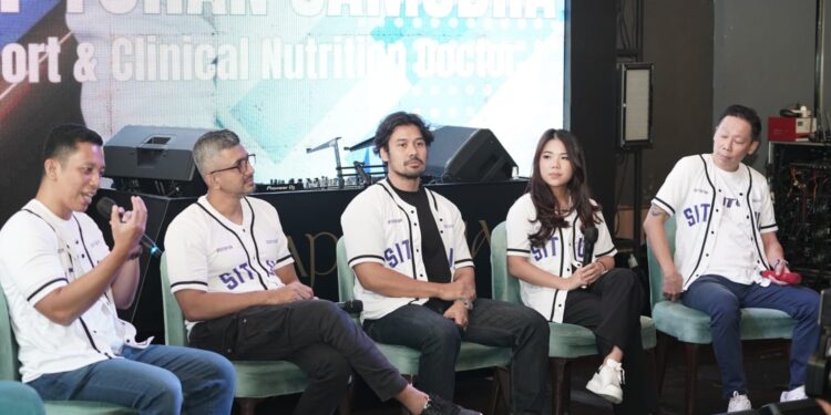 Bersama TMG Indonesia, Chicco Jerikho Berbagi Tips Sehat Lewat Sit Up