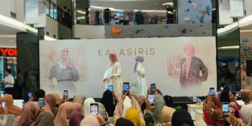 Hadir di FX Sudirman, Kalasiris Suguhkan Warna Baru di Industri Fashion Indonesia