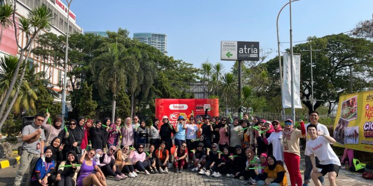 Blicicil Bersama Atria Furniture Menggelar Pound fit Massal