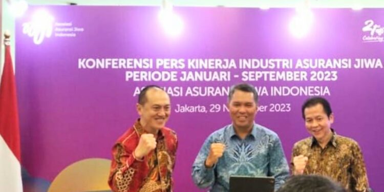 Asosiasi Asuransi Jiwa Indonesia (AAJI)