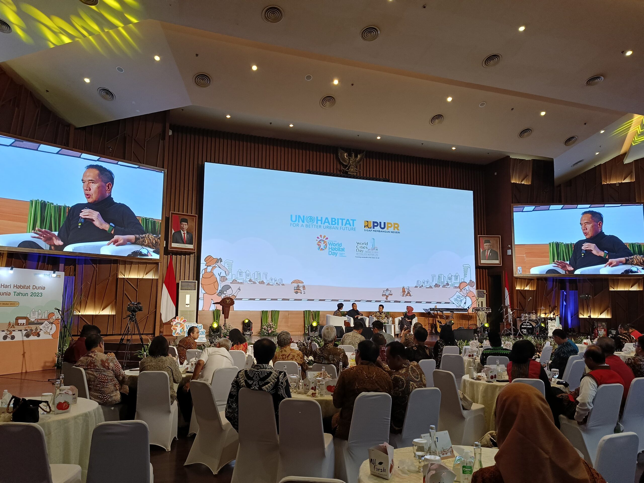 Gita Wirjawan scaled - Menteri PUPR dan Gita Wirjawan Diskusikan Kota Berkelanjutan di Hari Habitat Dunia