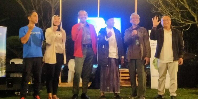 Aksi #BijakBerplastik, Danone Aqua Ajak Masyarakat Bersih-Bersih Taman Nasional Gede Pangrango