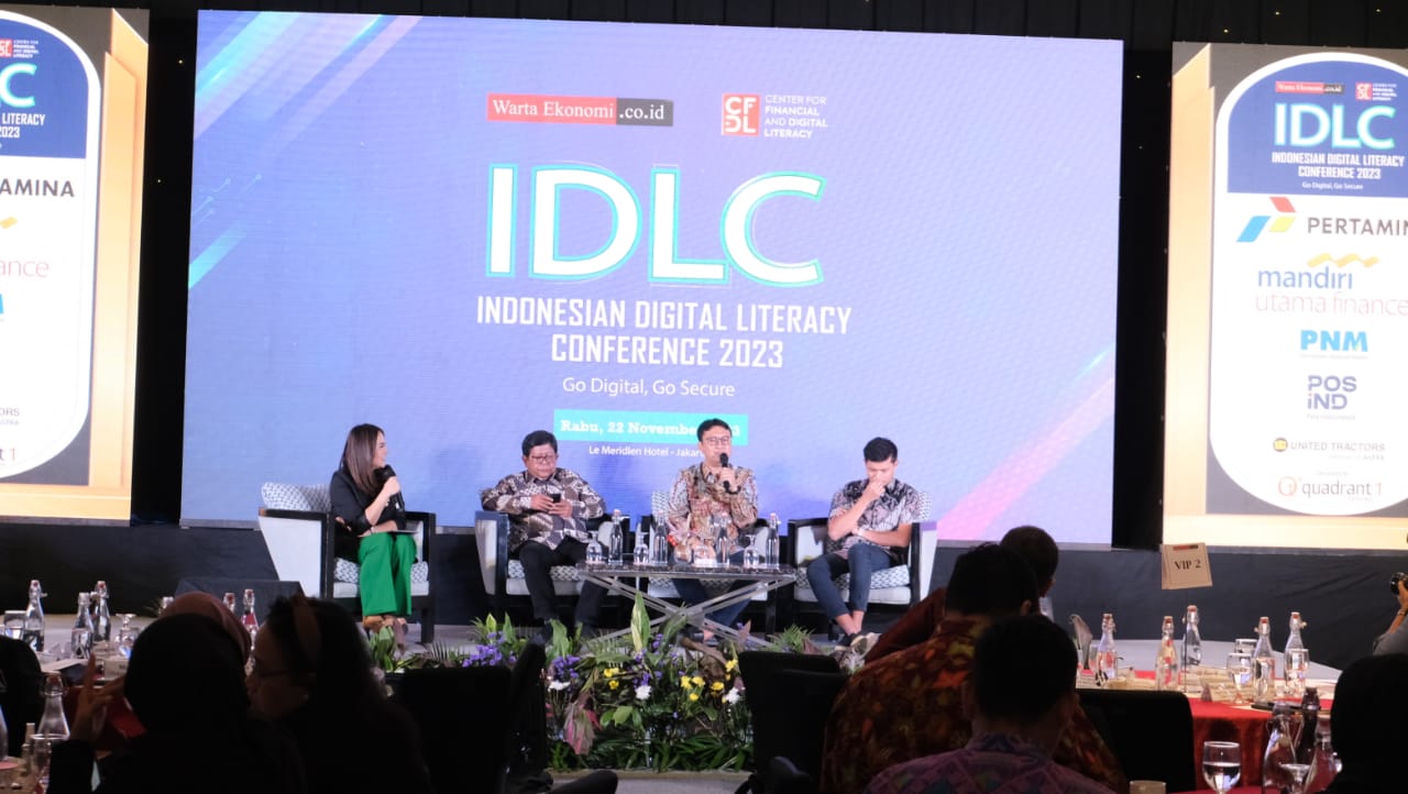 IMG 20231130 WA0021 - Konferensi Literasi Digital: CFDL dan Warta Ekonomi Bersatu di Balik Kemahiran Digital Indonesia