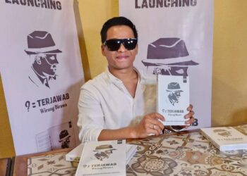 Master Firasat, Wirang Birawa Bikin Heboh, Sebut Artis Terkenal Inisial RI Terlibat Perselingkuhan di Tahun 2024