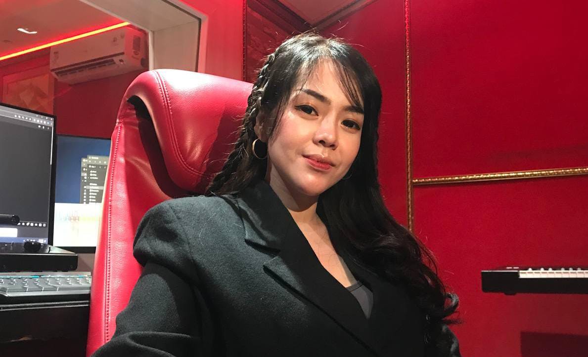 Baru Seminggu Lagu 'Pinjam Dulu Seratus' Milik Ayy Srie Tembus 100 Ribu ...