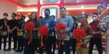 Rebranding dengan Konsep Baru, Platinum Resto & Café Pertahankan Nasi Goreng Porsi 500 Gram