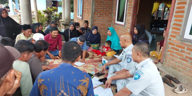 Jasa Raharja Menjamin Korban Kecelakaan Minibus yang Terseret Truk Tronton di Mukomuko, Bengkulu 1 Jasa Raharja Menjamin Korban Kecelakaan Minibus yang Terseret Truk Tronton di Mukomuko, Bengkulu
