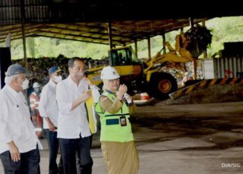 Menteri Pekerjaan Umum dan Perumahan Rakyat (PUPR),