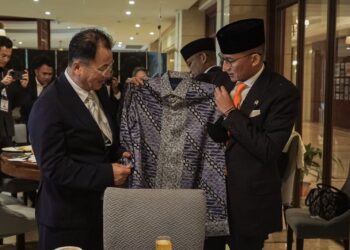 Pariwisata dan Ekonomi Kreatif