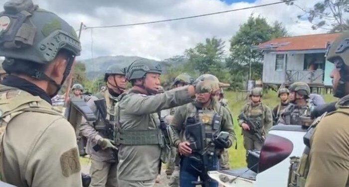 Anggota Ops Damai Cartenz Gugur dalam Serangan KKB 1 KKB