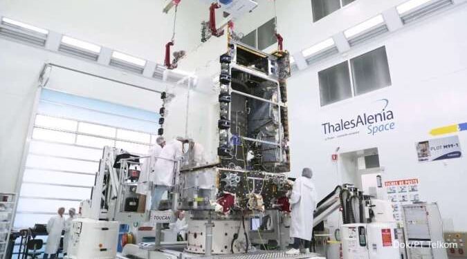 Siap Luncurkan Satelit HTS Baru, Telkomsat Perkuat Koneksi hingga Pelosok Negeri 1 Telkomsat