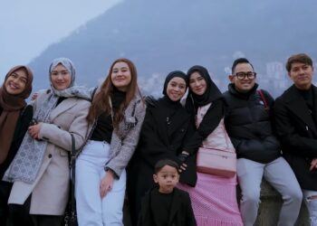 Rayakan Kesuksesan 2023, 100 Seller MS GLOW Berlibur ke Eropa Bersama Lesti Kejora dan Rizky Billar