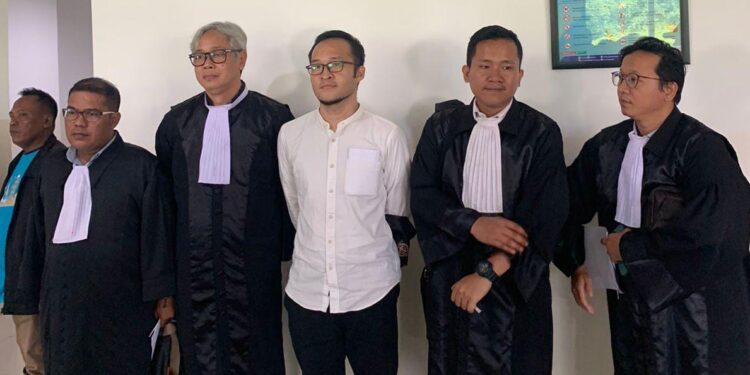 Hanif Wicaksono Dibebaskan dari Tahanan Setelah Putusan Sela