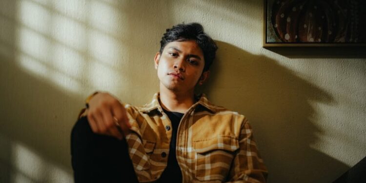 Kenang Hubungan Masa Lalu, Alvin Lapian Luncurkan Single ‘Masa Laluku’