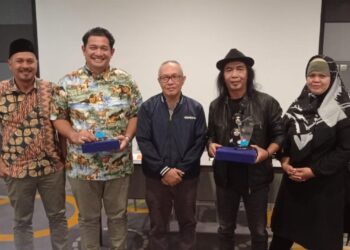 Diskusi Soal 'Bisnis Konser Musik dan Cuan untuk Negara', Simpulkan Pentingnya Peran Negara 4 Diskusi Soal ‘Bisnis Konser Musik dan Cuan untuk Negara’, Simpulkan Pentingnya Peran Negara