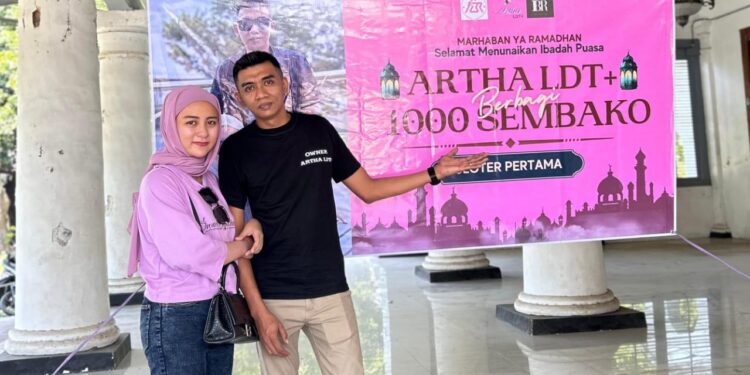 Berkah Ramadan, Pengusaha Asal Situbondo, Novelia Indriyati Hasanah Berbagi 1000 Paket Sembako