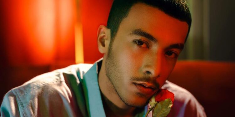 Kolaborasi dengan Aplikasi AMP, Aziz Hedra Gelar Fan Meeting Perdana