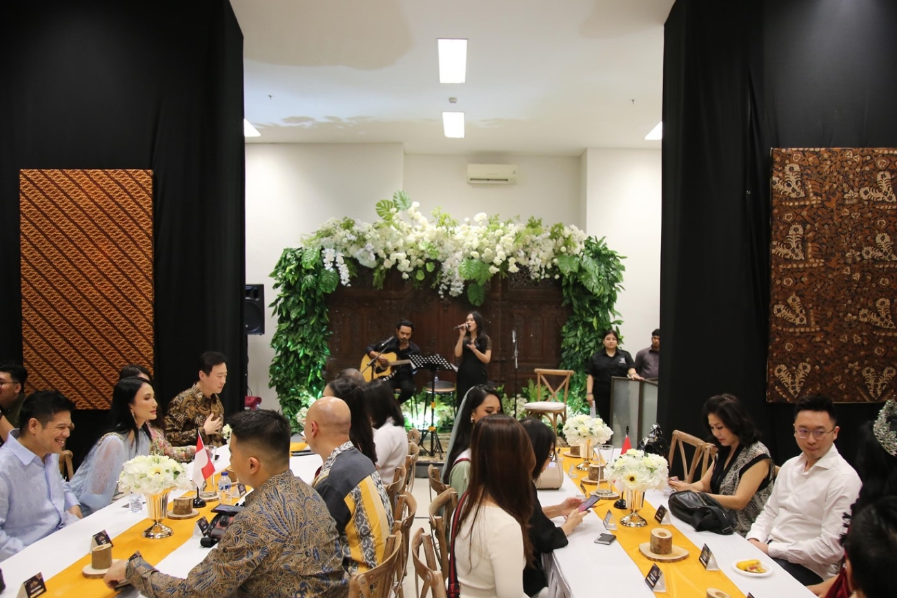 Picsart 24 03 25 21 46 36 438 - Bersama Permata Hijau Suites (PHS), Yayasan Puteri Indonesia (YPI) dan Mustika Ratu (MR), Puteri Indonesia 2024 Gelar Buka Puasa Bersama
