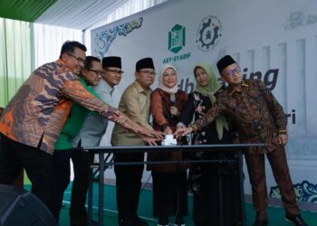 Menaker Ida Fauziyah Berharap SMK Asy-Syarif Beri Pendidikan Vokasi Lahirkan Tenaga Terampil