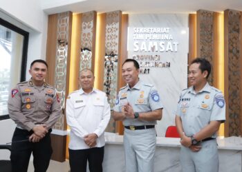 Gelar Safari Ramadhan, Rivan A. Purwantono Ungkapkan Standar Pelayanan Samsat Sudah Bertransformasi, Cepat dan Nyaman