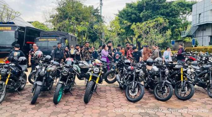 Pecinta XSR 155 Rayakan Hari Kartini, Biker Wanita Berkendara Motor Sport Heritage 1 Yamaha XSR 155