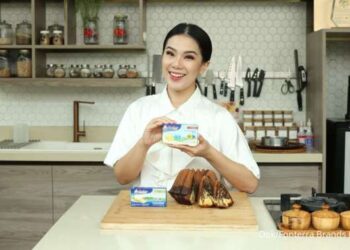Lebaran dengan Kelembutan Marble Cake Anti Gagal ala Chef Devina Hermawan dan Anchor! 1 Marble Cake