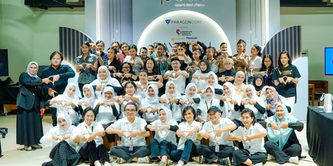 Putri Hair Choice Gelar Pelatihan Hair Do Profesional bagi MUA Tuli 1 Putri Hair Choice Gelar Pelatihan Hair Do Profesional bagi MUA Tuli