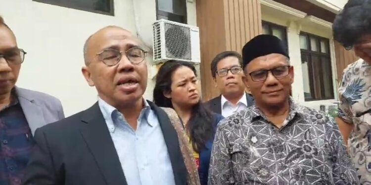 Keukeuh Bercerai, Sidang Putusan Ria Ricis dan Teuku Ryan Diputus Bulan Depan