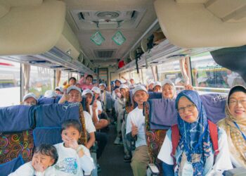 Dukung Program Mudik Asyik Bersama BUMN 2024, Sarinah Berangkatkan Pemudik ke Semarang