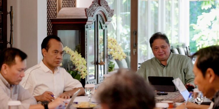 Rapat Koordinasi Kemenko Perekonomian: Respons Cepat Terhadap Konflik Timur Tengah 1 Kemenko Perekonomian