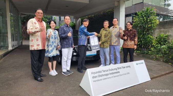 Kesiapan Hyundai dalam Mengembangkan dan Memajukan Era Elektrifikasi Tanah Air 1 PT Hyundai Motors Indonesia (HMID)