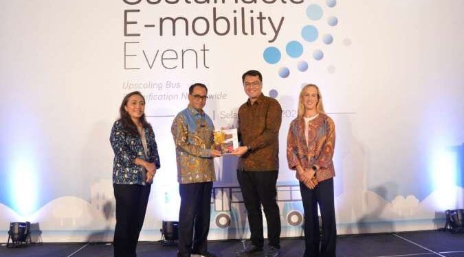 Menteri Perhubungan