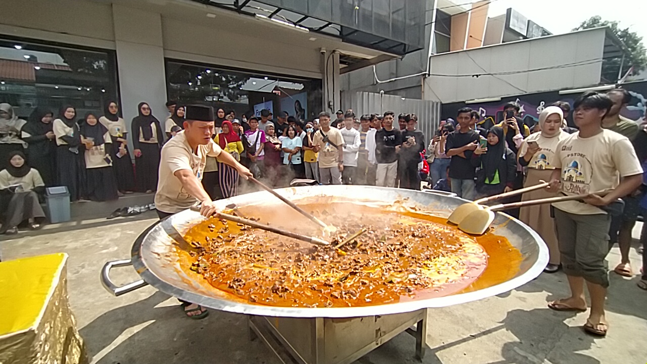 IMG 20240618 WA0015 - Menguak Kolaborasi Indah Bobon Santoso dan Putra Siregar yang Belum Pernah Bertemu