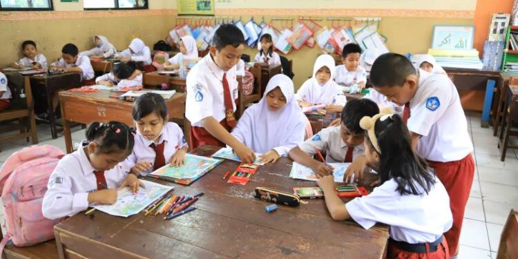 Sekolah Gratis