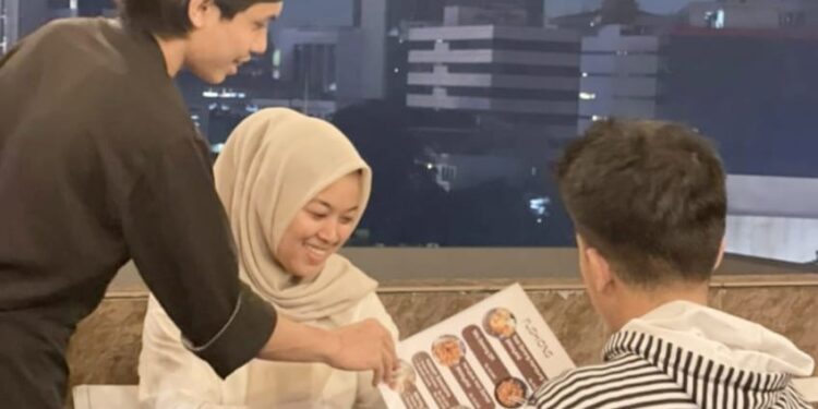 Jadi Tempat Hangout Baru di Jakarta Pusat, Resto Arab Hadramot @ Jakarta Hadirkan Live Musik di Sky View