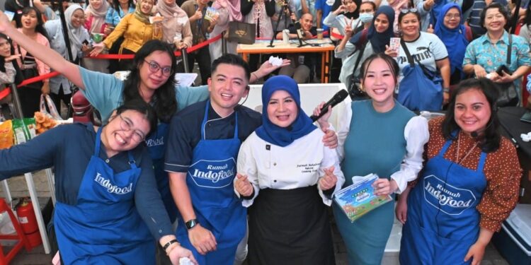 Kolaborasi Kuliner Nicky Tirta Bersama Komunitas di Rumah Indofood Siap Hadirkan Demo Masak Inspiratif! 1 Kolaborasi Kuliner Nicky Tirta Bersama Komunitas di Rumah Indofood Siap Hadirkan Demo Masak Inspiratif!